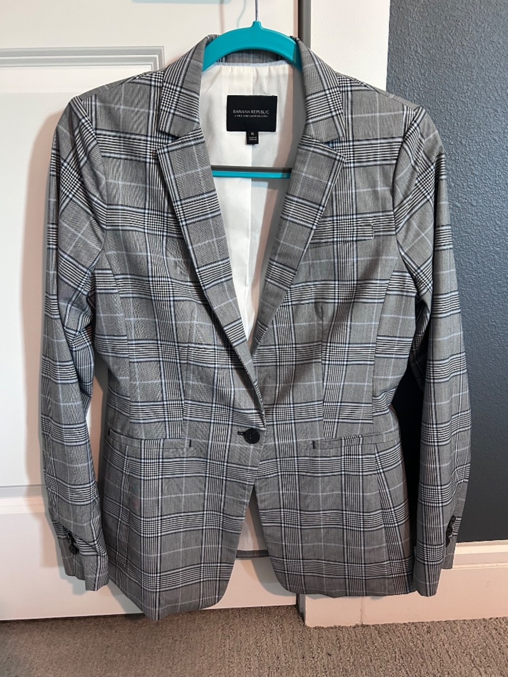 Banana Republic Long and Lean Gray Plaid Blazer Sz 6